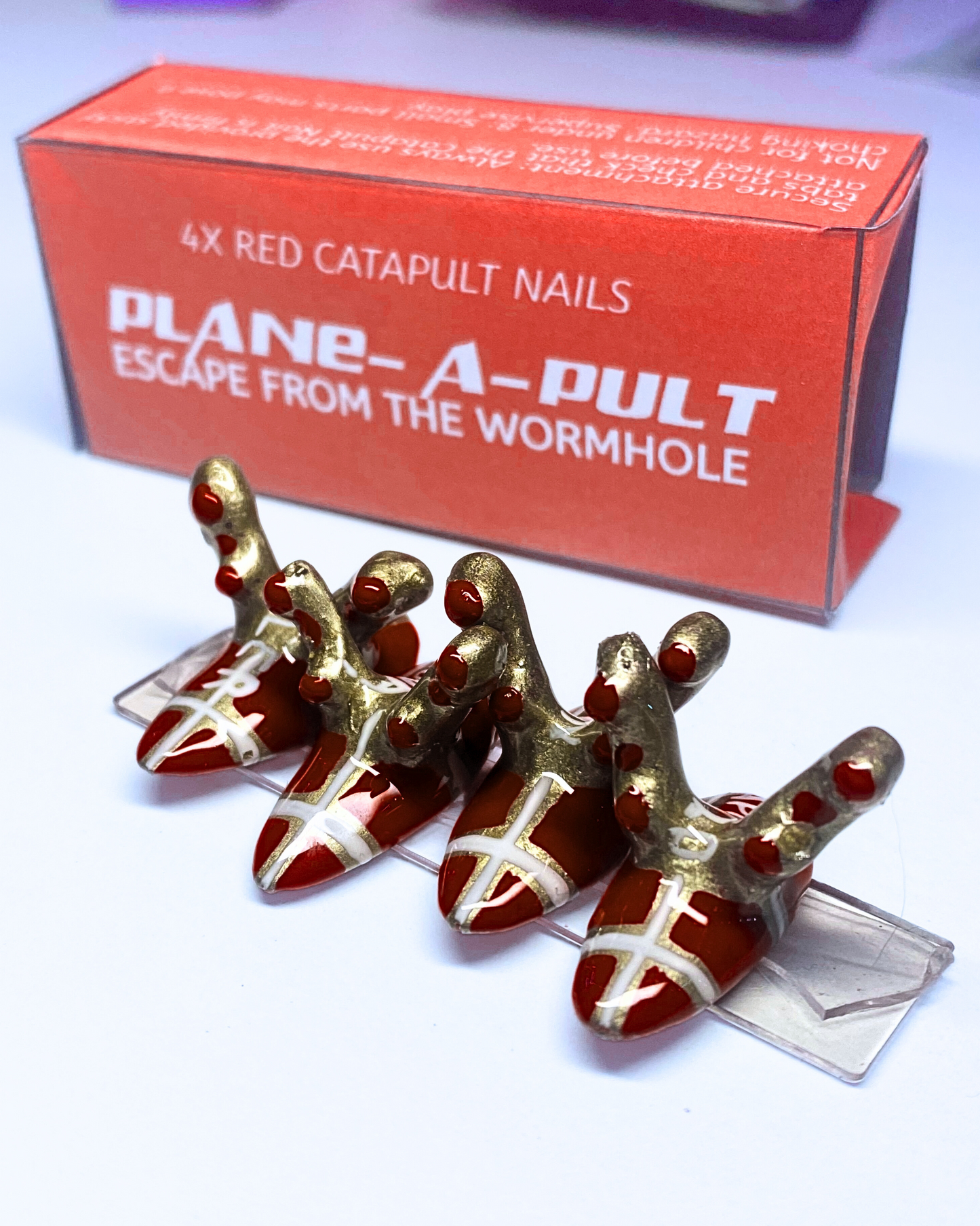 PLANE-A-PULT: Escape From The Wormhole – Press On Nails Game Kit
