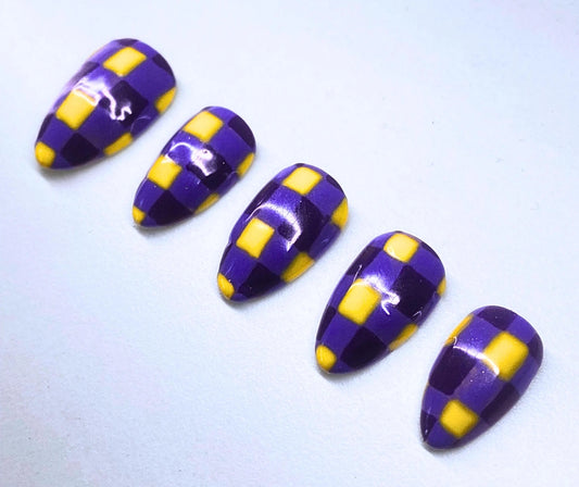 Purple & Yellow Cosy Knitted Blanket Cottagecore Cute Cowgirl Picnic Spring Easter Pastel Pattern Tartan Handpainted Press On Nails