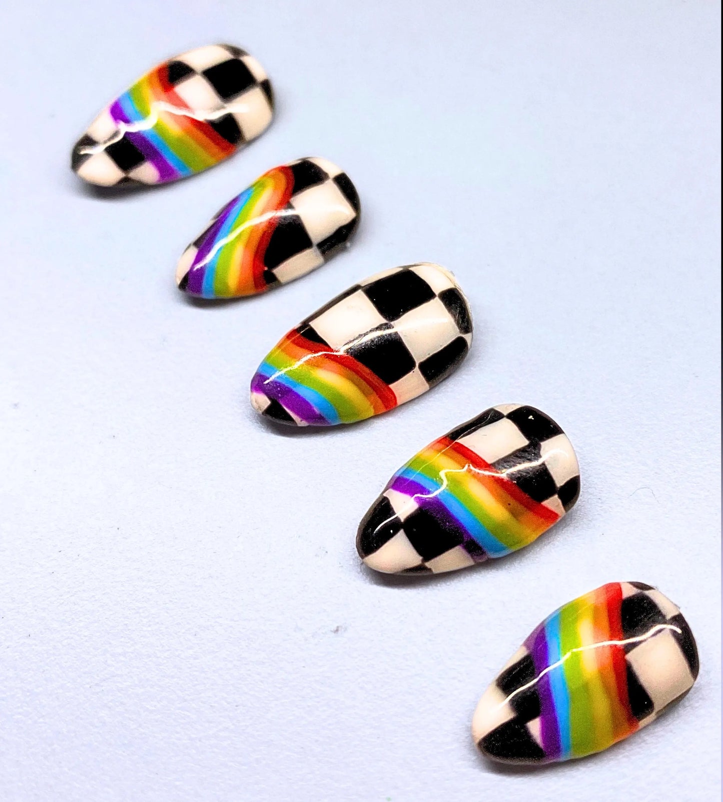 Short Almond Y2K Rainbow Racing Checkered Retro Tumblr Colourful Vaporwave Psychedelic Scene Y2K Emo Skater Girl Handpainted Press On Nails