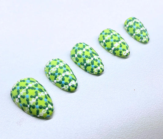 Short Almond Pistachio Green Cosy Knitted Cottagecore Cute Neutral Simple Sweater Spring Easter Pastel Pattern Texture Handpainted Press On Nails